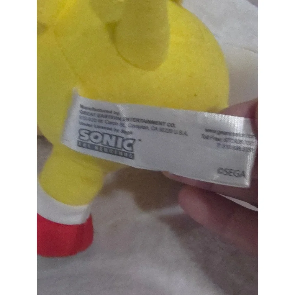 Great Eastern Entertainment Super Sonic Plush Yellow SEGA Video Game Toy 11.5
